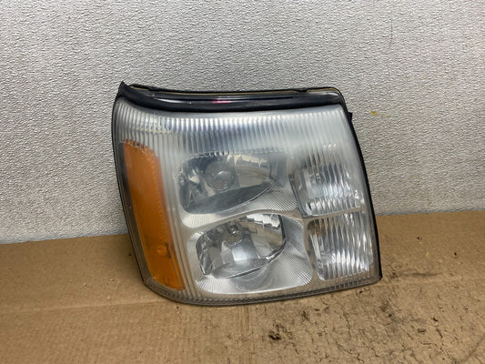 2002-2006 Cadillac Escalade Right Passenger Side Xenon HID Headlight Oem Z12440