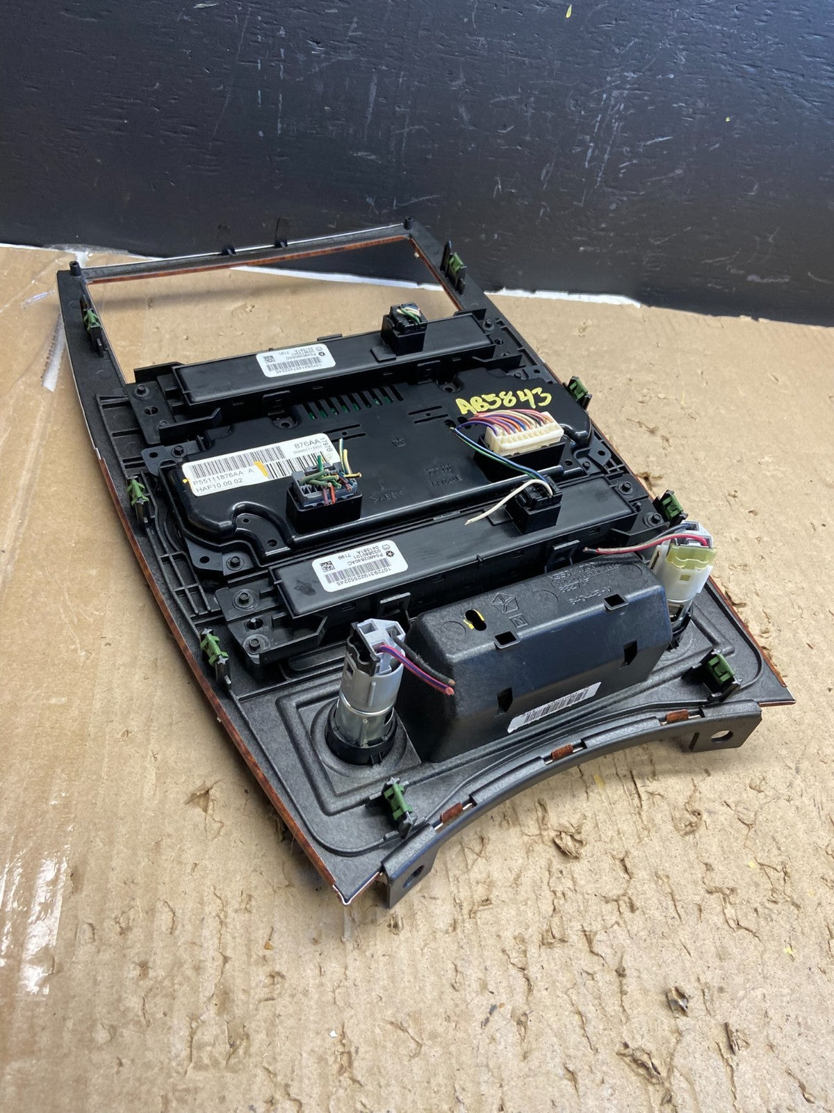 2008 2009 2010 Jeep Commander Grand Cherokee A/C Climate Control Bezel AB5843 DG4