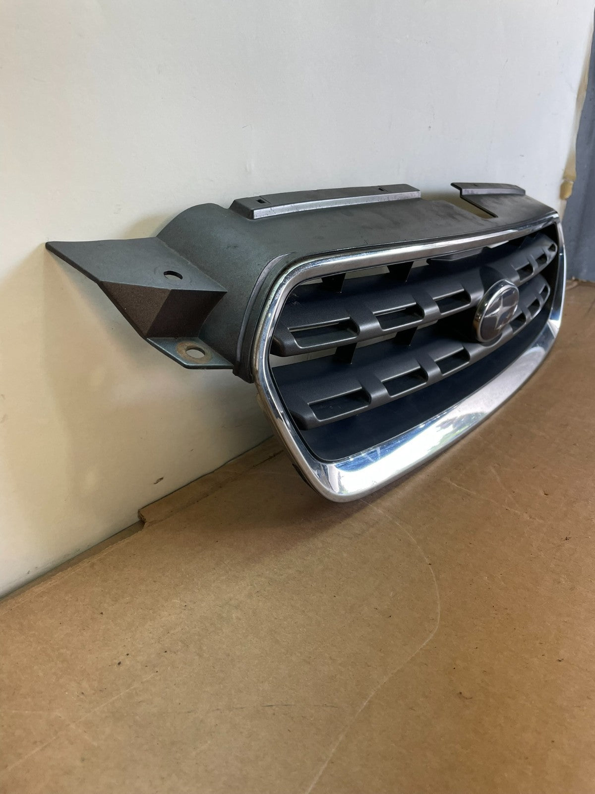 2005 to 2007 Subaru Legacy Outback Front Grill Grille AG0862 DG2