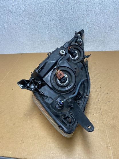 2006 to 2010 Toyota Sienna Right Passenger Rh Side Headlight Halogen AE0381 DW7