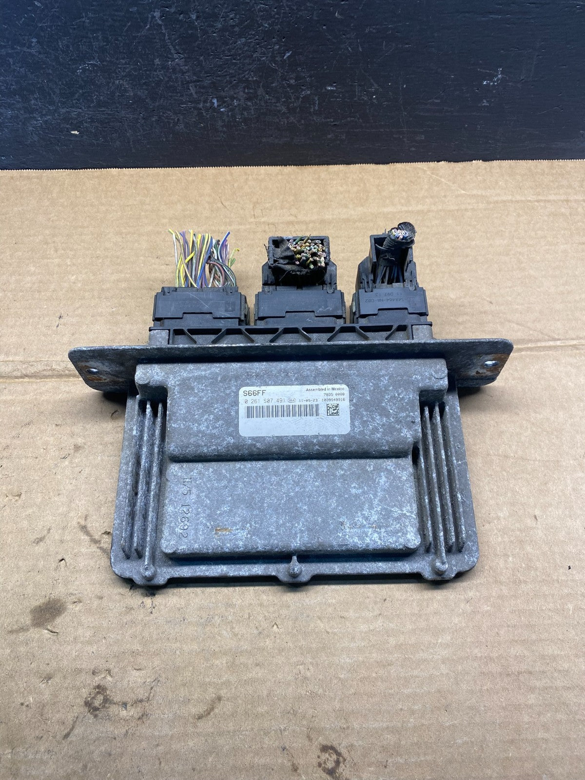 2011 2012 Ford Van E150 E250 5.4L Engine Control Module Unit ECU AD3470 DG0