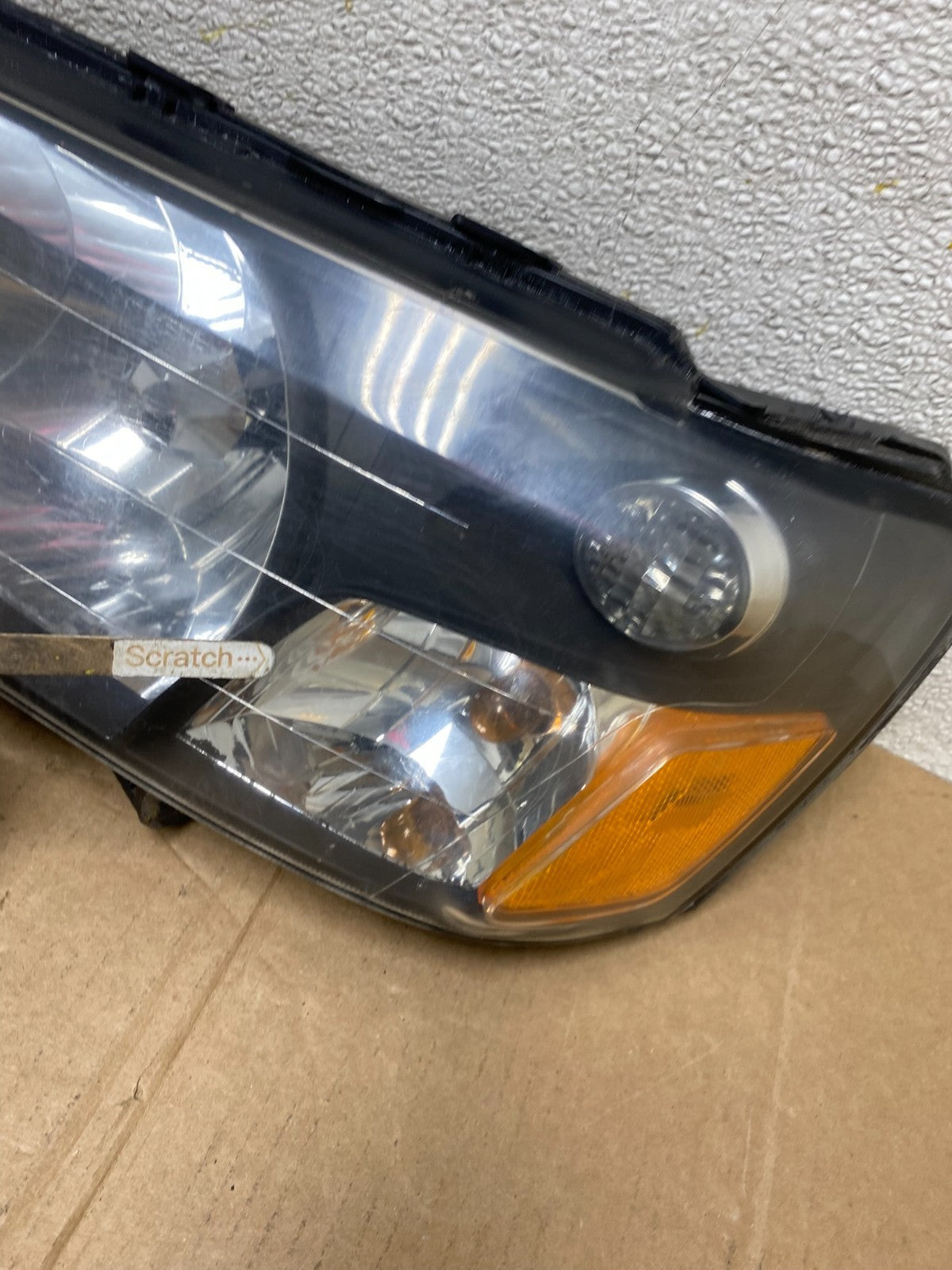 2003 2004 Subaru Forester Left+Right Headlights Halogen W8478 DW6