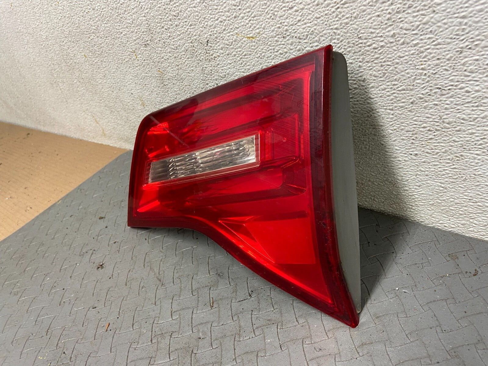 2007 2008 2009 Acura Mdx Right Passenger Rh Side Inner Tail Light Oem A6095 DG11