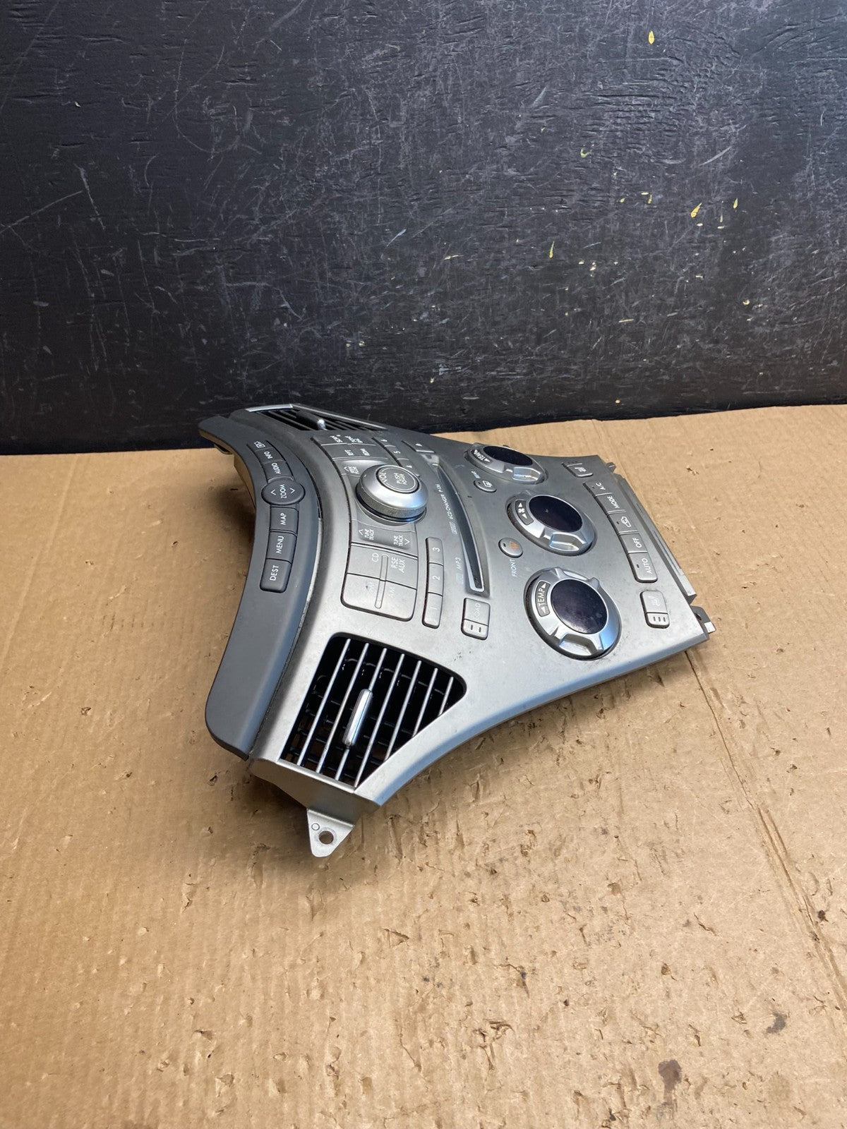 2006-2009 Subaru Tribeca Radio CD Player Climate Control Bezel Panel ae4174 DG1