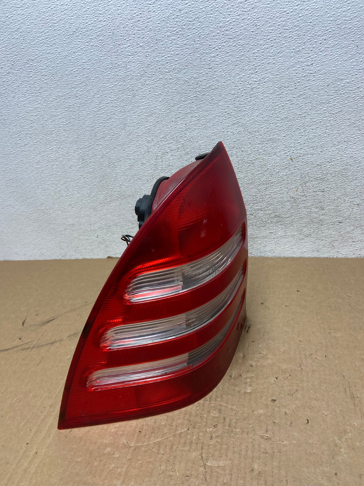 2003 to 2004 Mercedes W203 C-Class Left Driver LH Tail Light AG0502 LK2