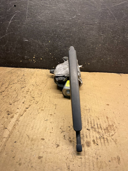 2011 to 2019 Ford Explorer Rear Windshield Wiper Motor OEM W6836 DG2