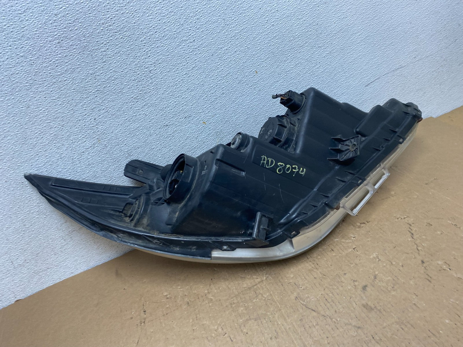 2011 - 2014 Hyundai Sonata Left Driver Lh Side Headlight Halogen AD8074 DW7