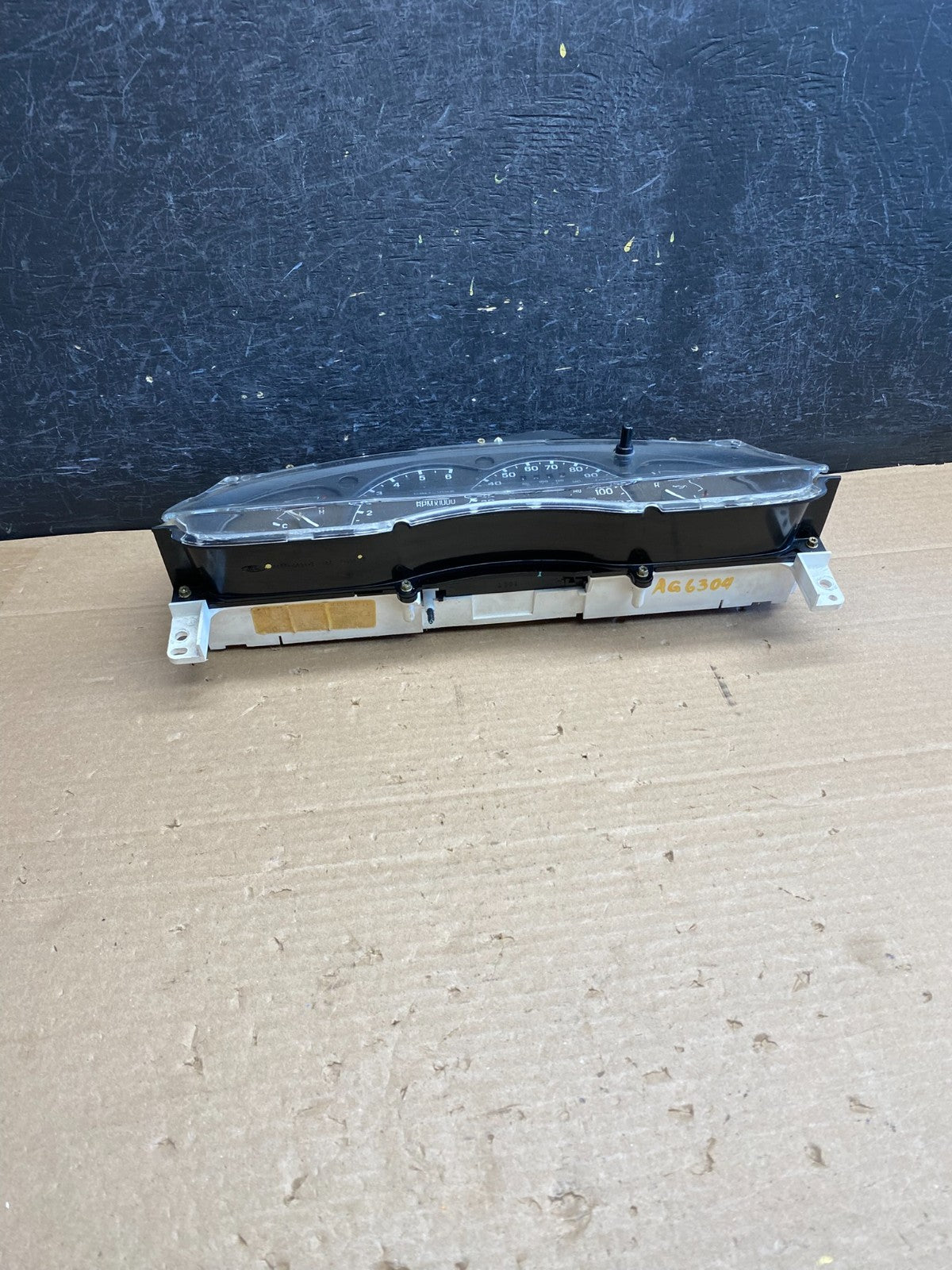 1999 to 2000 Ford Ranger Speedometer Instrument Cluster AG6304 DG4
