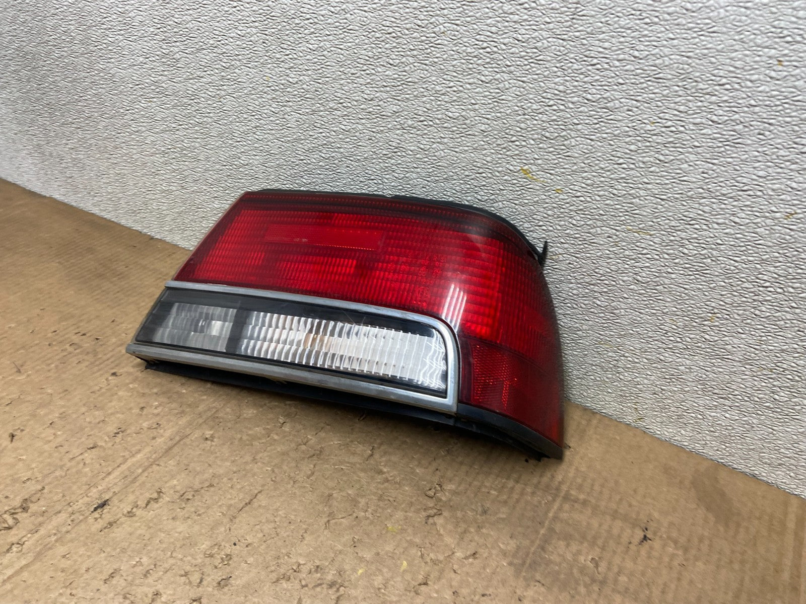 1994 Nissan Maxima Right Passenger RH Side Tail light OEM AA7159 DG1