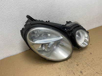 2003-2006 Mercedes E E320 E350 Class Right Passenger Halogen Headlight AF8199 DW2