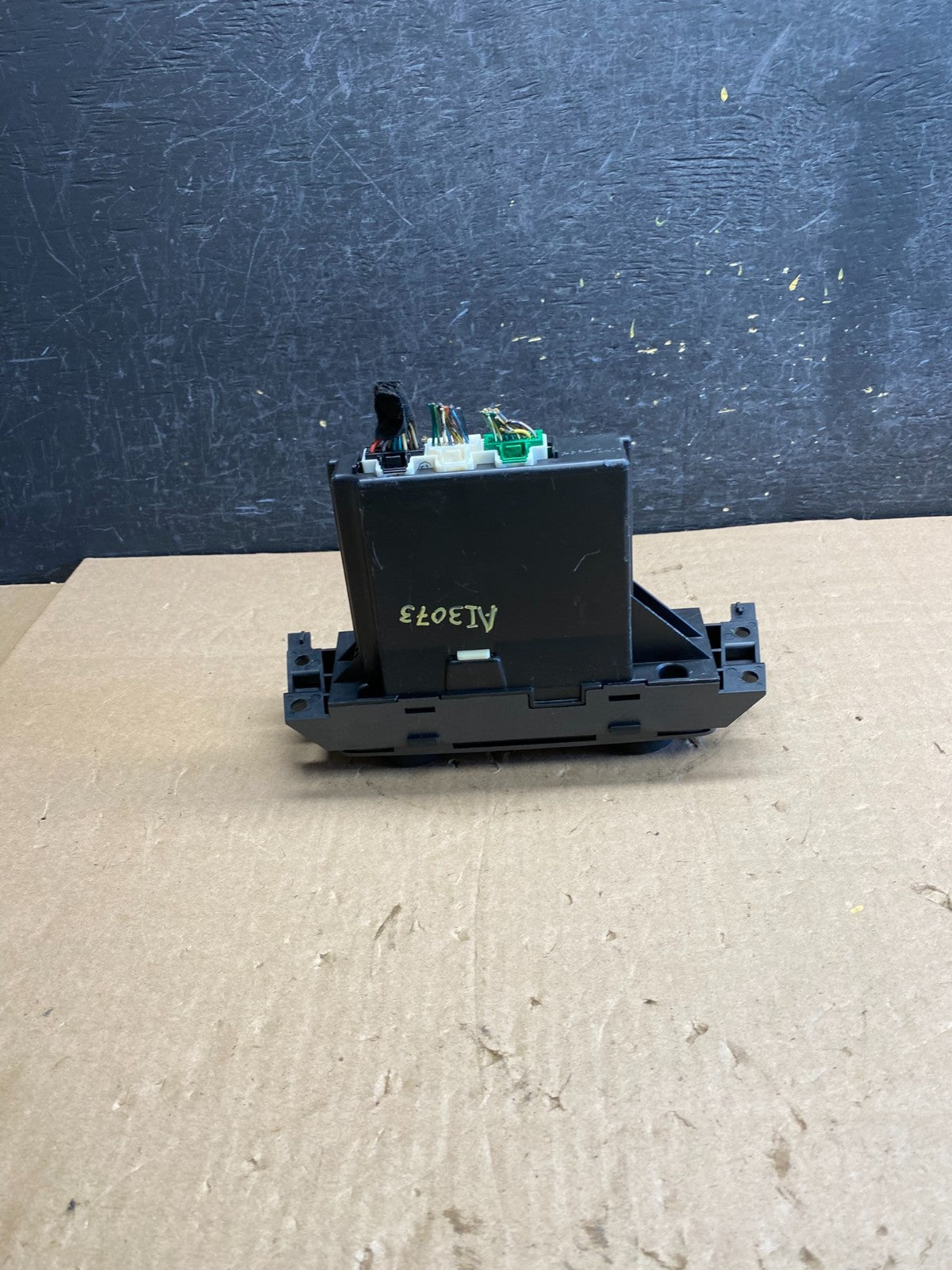 2006 to 2011 Cadillac DTS AC Heater Climate Control Panel ai3073 DG3