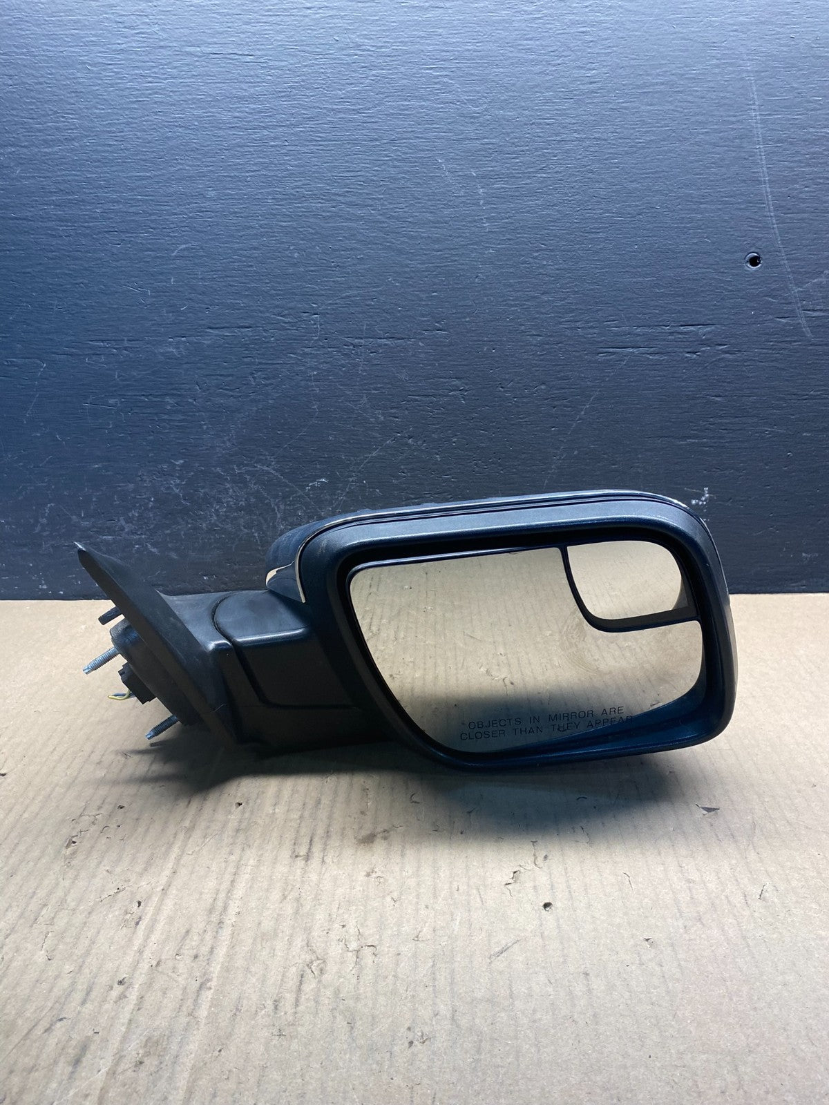 2011 to 2015 Ford Explorer Right Passenger View Door  Mirror AC2390 MS4