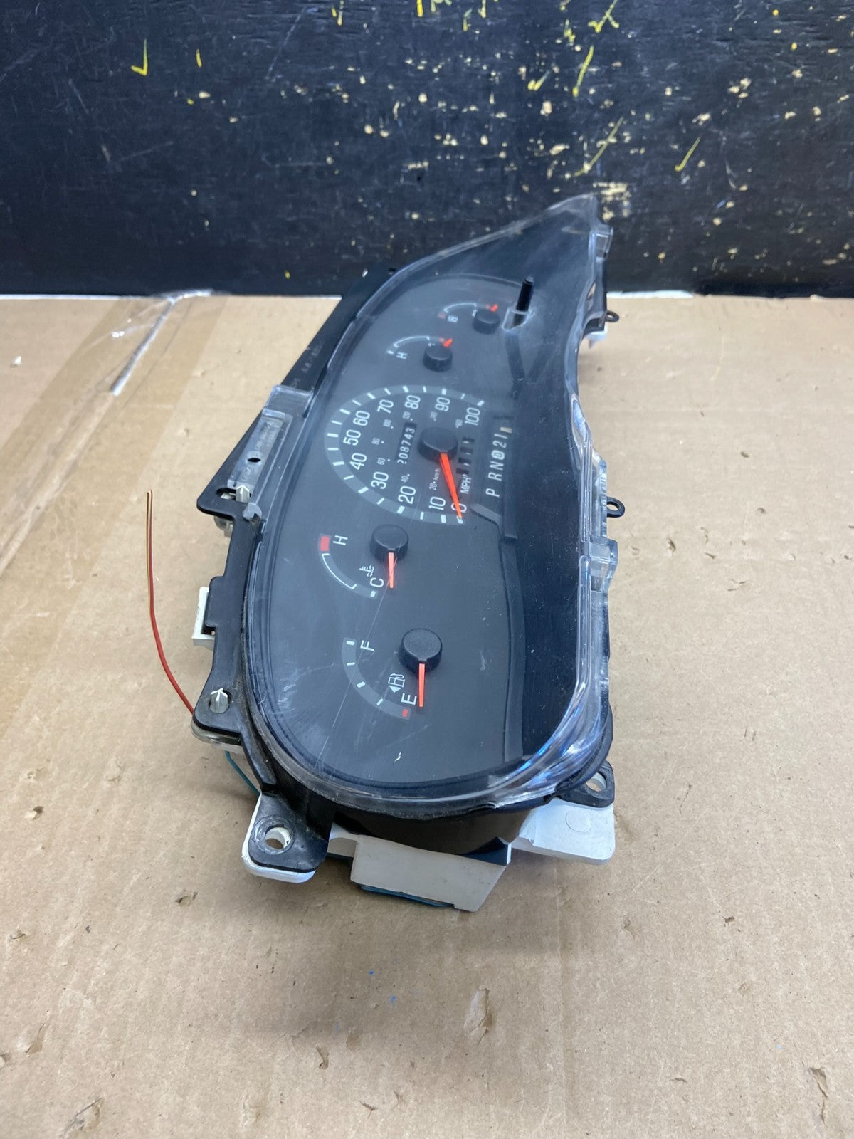 2001-2002 Ford Econoline E250 E350 Van Speedometer Instrument Cluster AB1941 DG2