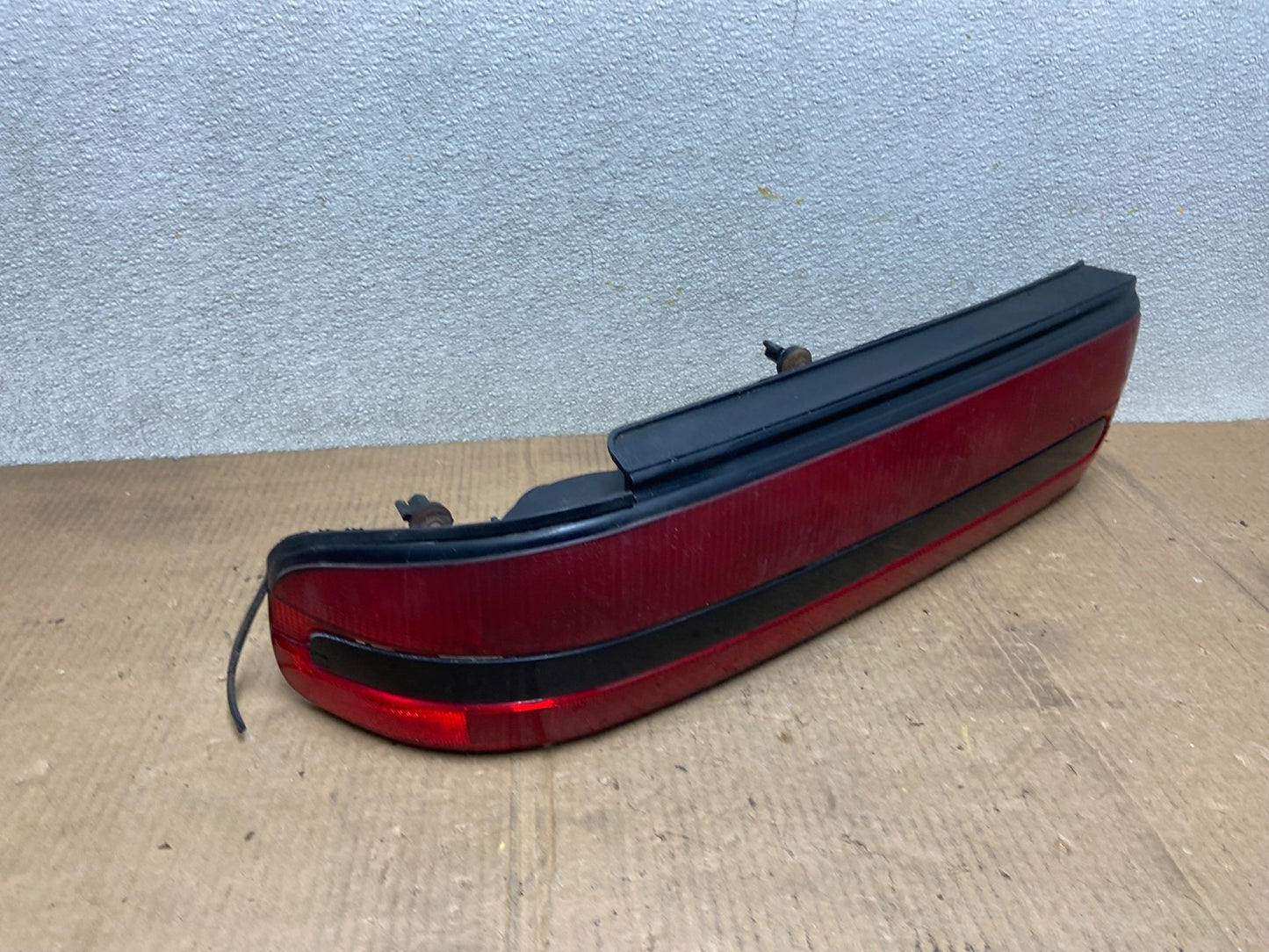 1993 1994 Buick Regal 4 Door Sedan Left Driver Side Tail Light AA64152