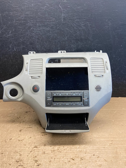 2006 to 2011 Hyundai Azera Radio Climate Control Trim Panel Bezel AG8780 DG1