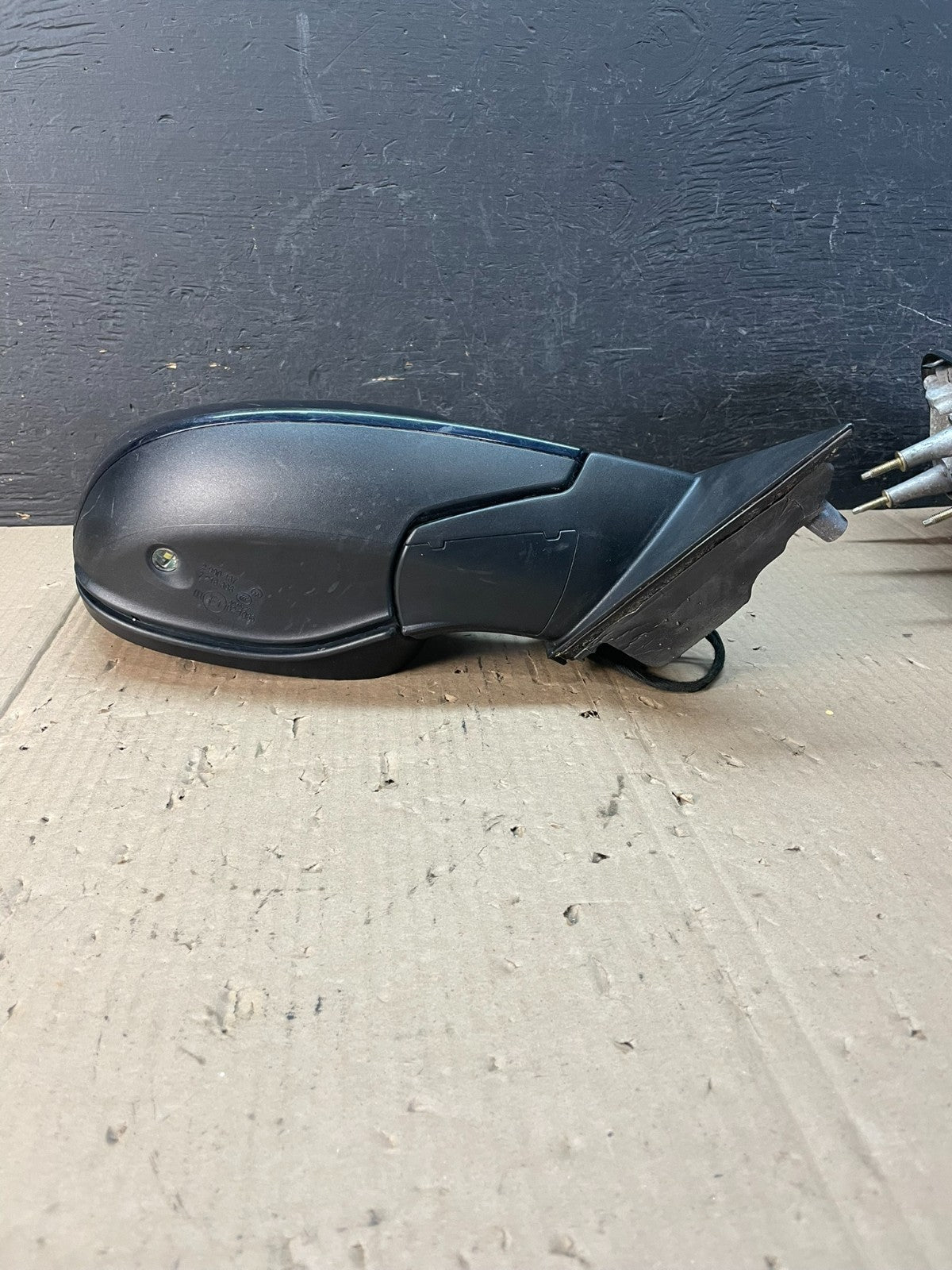 2011 to 2014 BMW X3 Right Passenger RH View Door Mirror AE0717 DW3