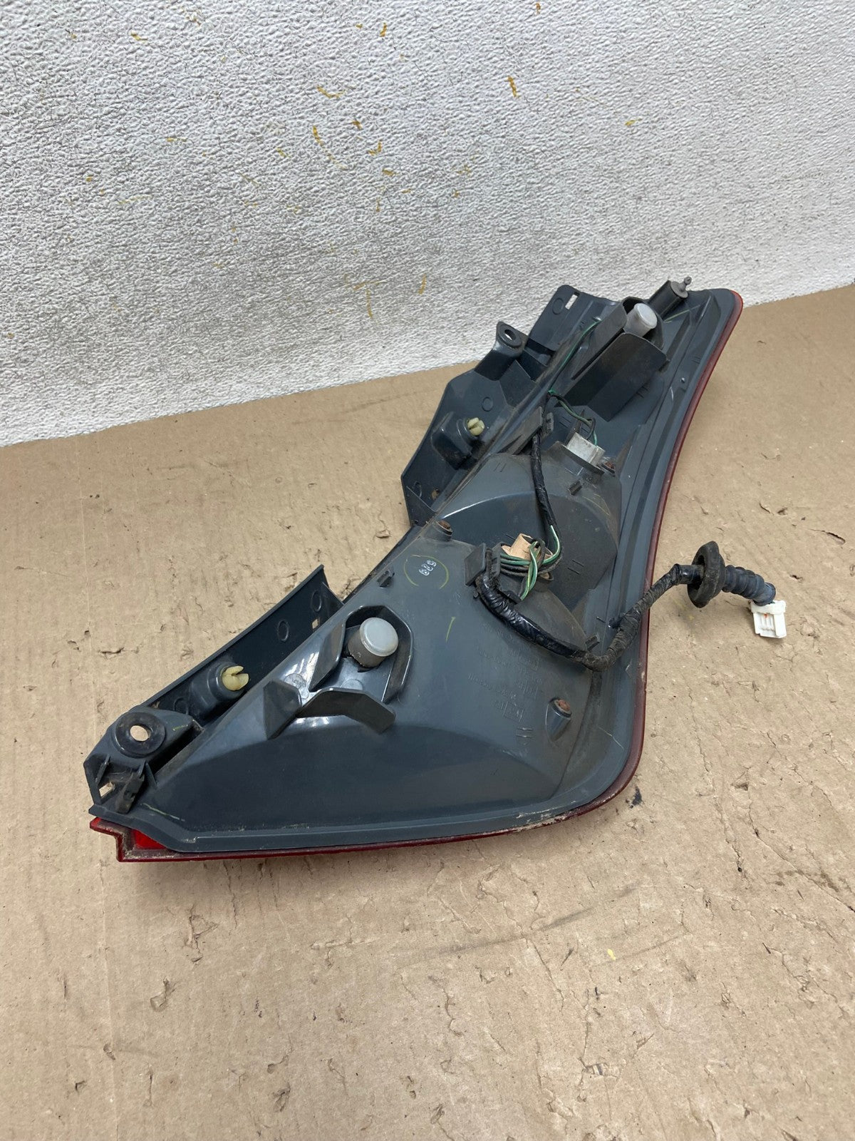 2003 2004 2005 Nissan Murano Left Driver Lh Side Tail Light AH7677 LK5