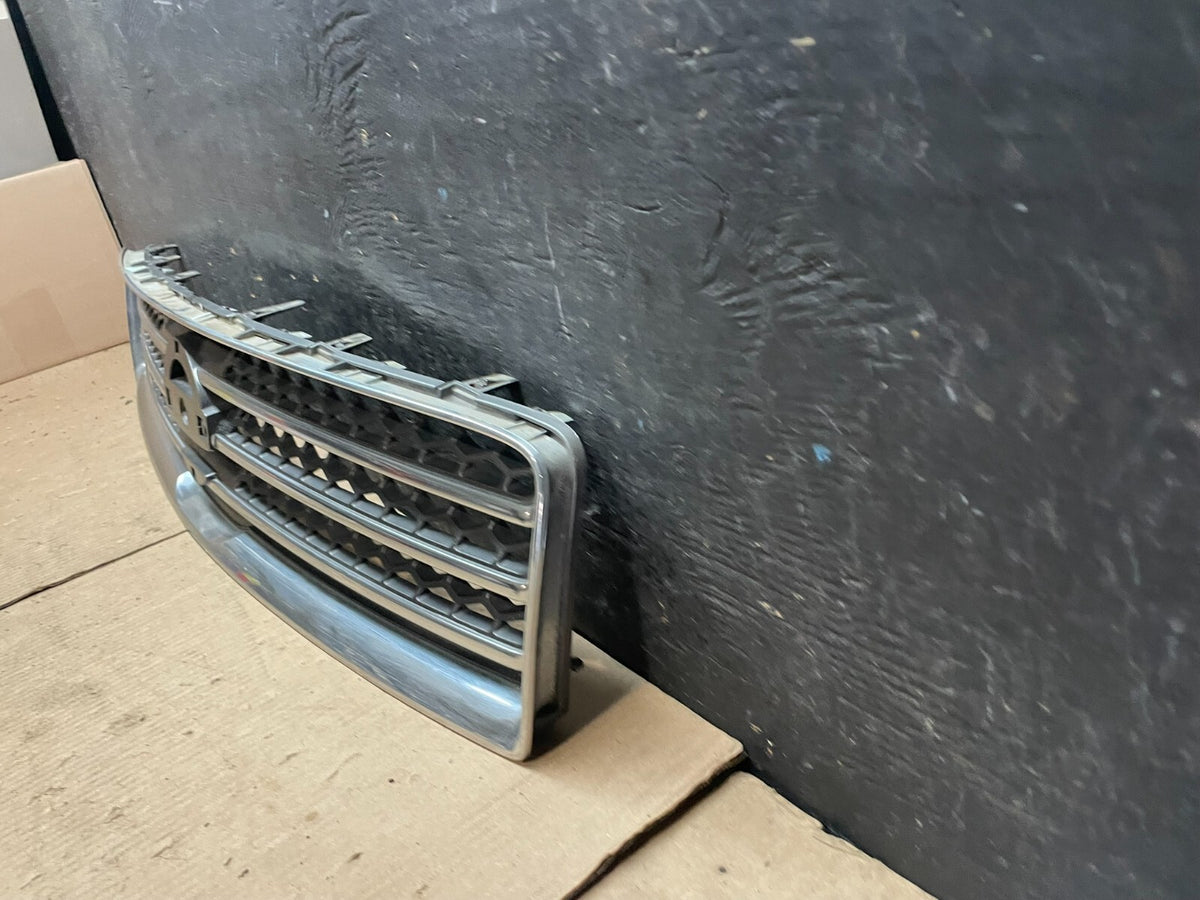 2009 to 2011 Nissan Maxima Front Upper Grill Grille N5666 DG1