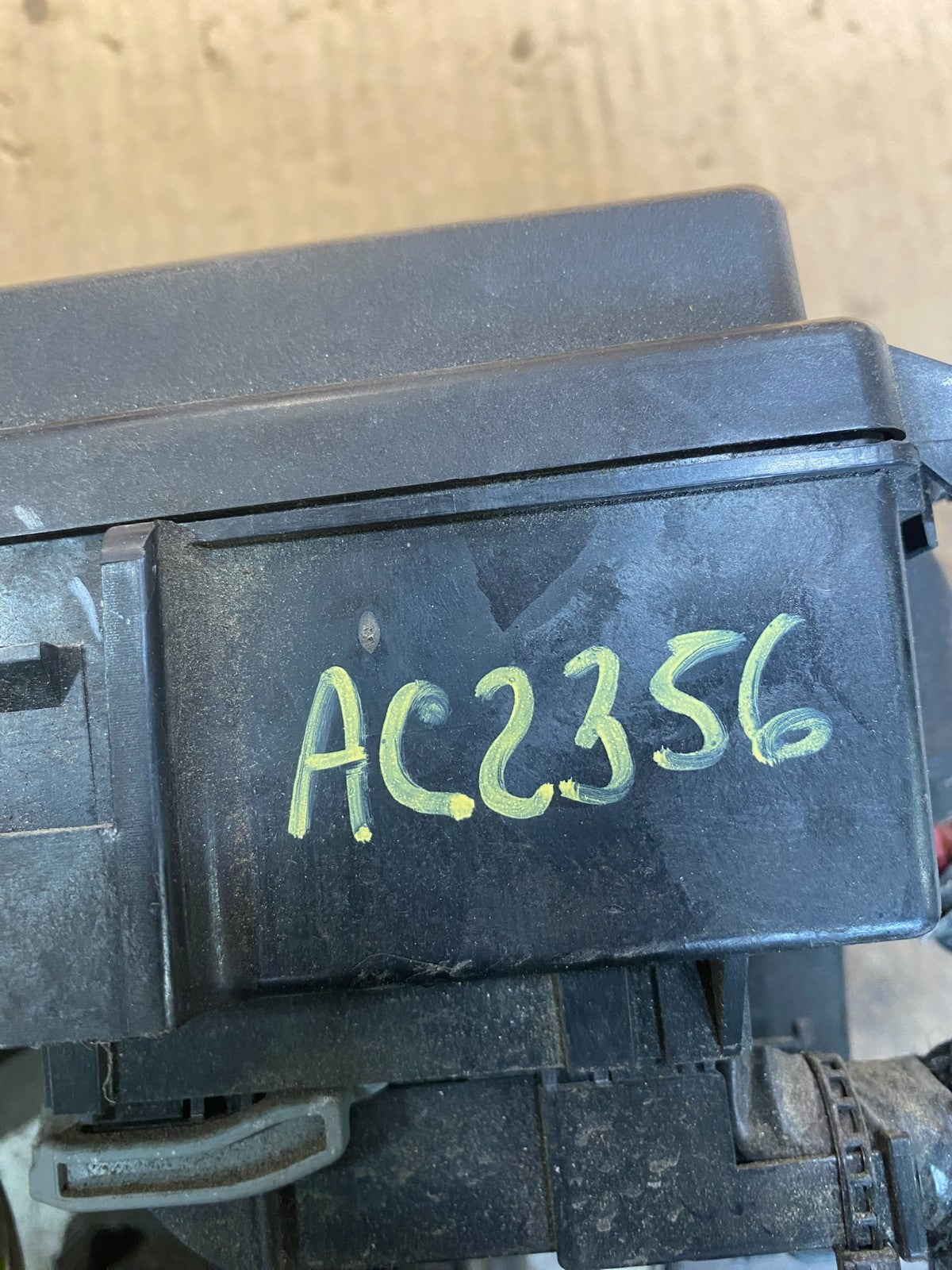 2007 Jeep Grand Cherokee Fuse Box Relay Panel 04692109ac AC2356 DG7