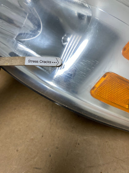 2005 - 2009 Pontiac Montana / Uplander Left Driver LH Headlight AE3062 DW4