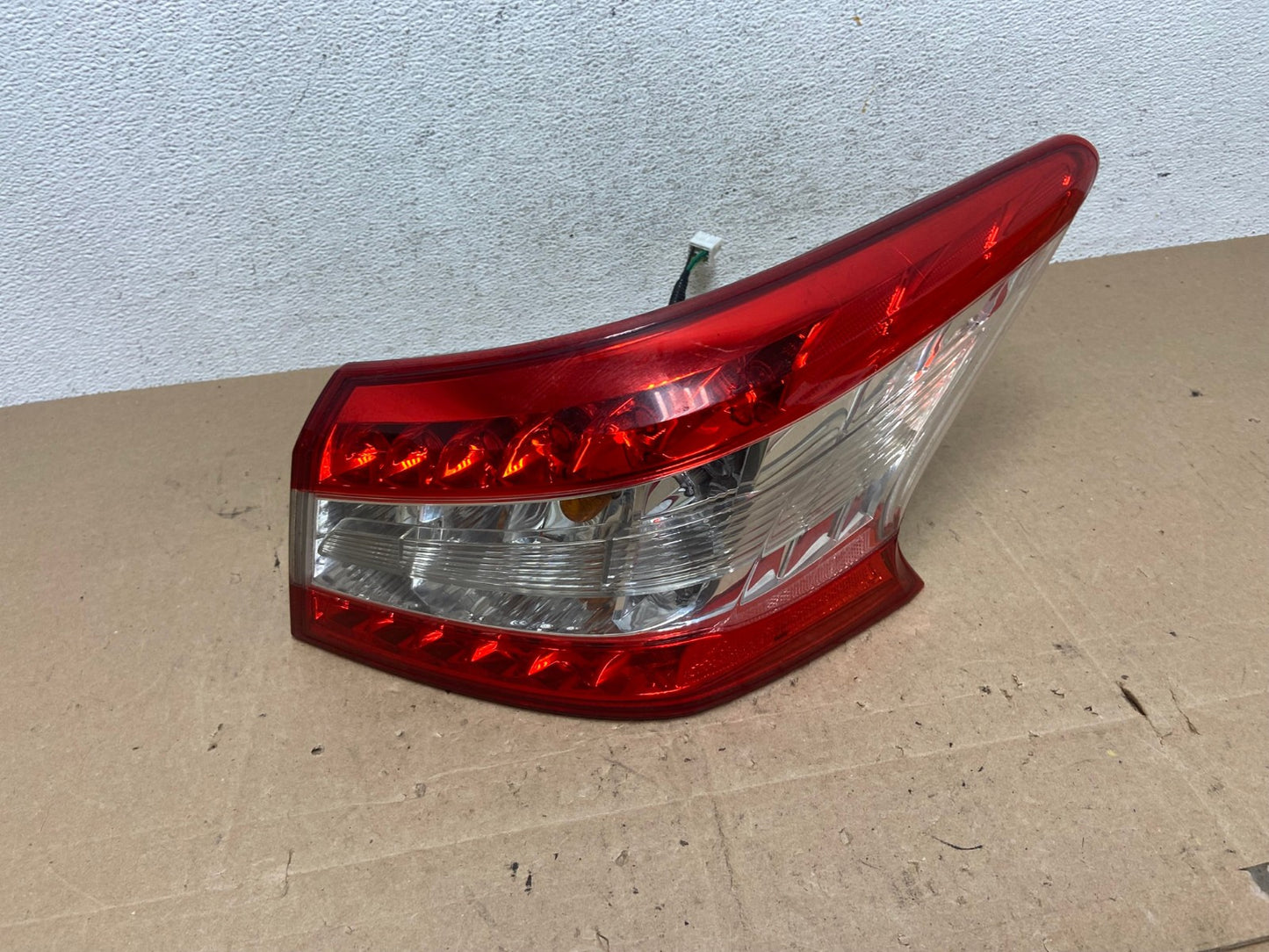 2013 2014 2015 Nissan Sentra Led Right Passenger Side Tail Light AE6055 LK0