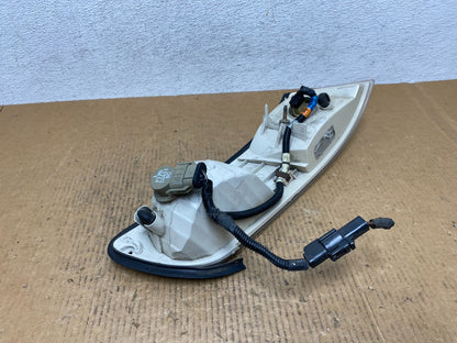 1998 - 2011 Mercury Grand Marquis Left Turn Signal Marker Light ae1221 DG6
