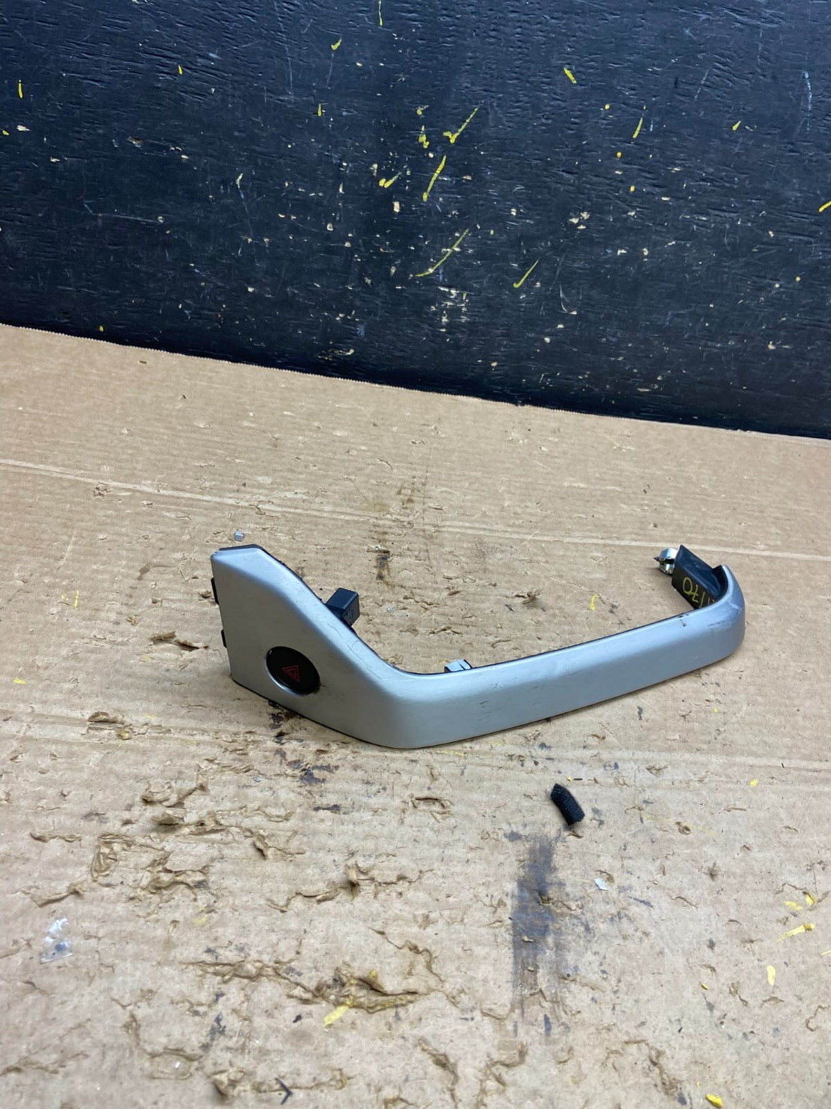 2009-2010 Nissan Murano Dash Trim Panel With Hazard Buttom Switch OEM X1170 DG0