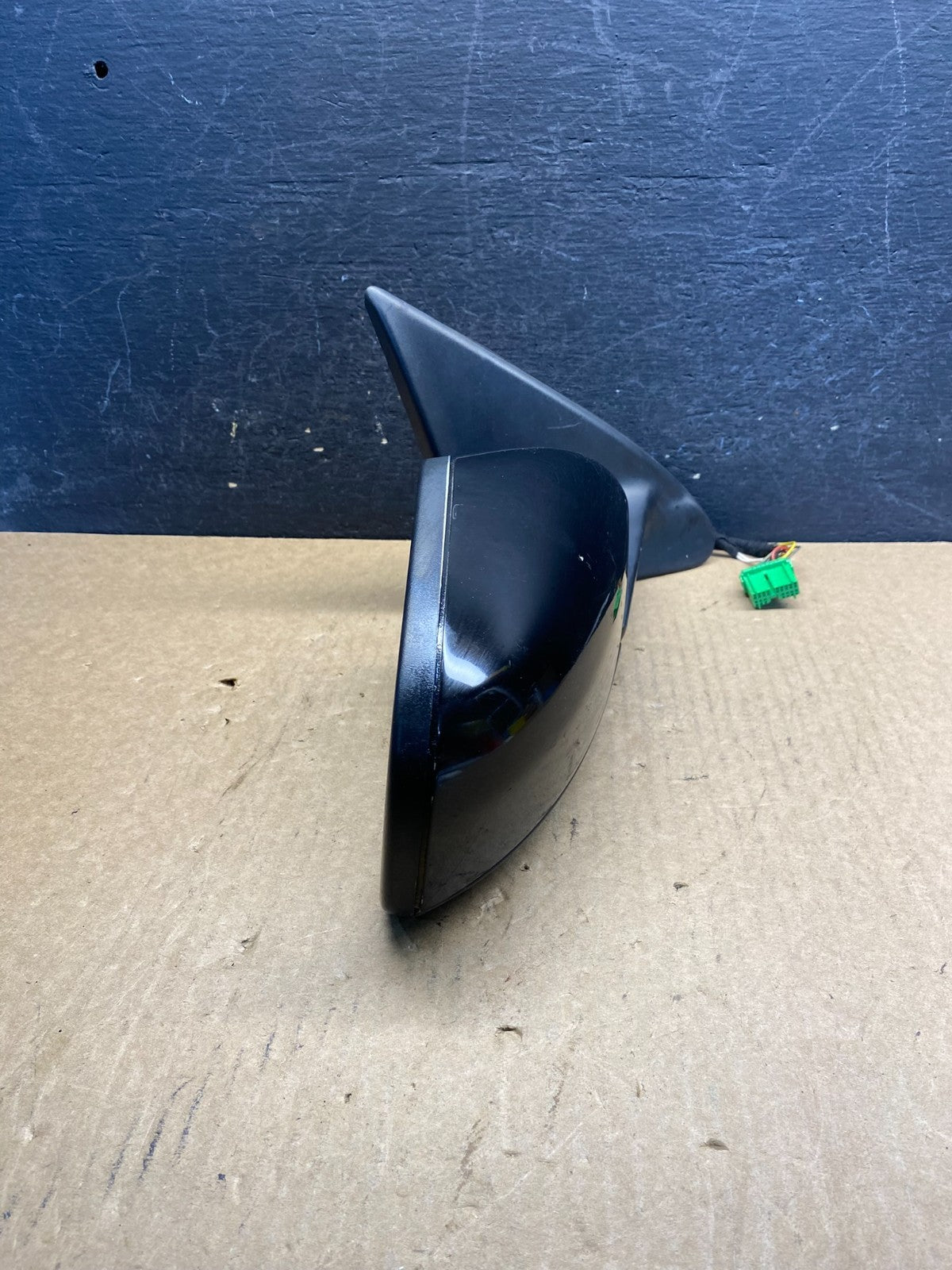 2004 - 2006 Volvo S60 Right Passenger RH Front Door View Mirror AG6074 DG11