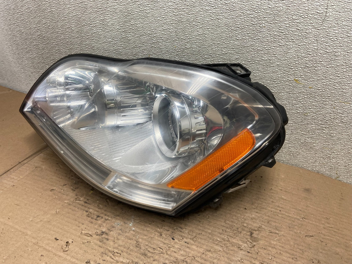 2007 to 2009 Mercedes GL-Class GL450 Left Driver LH Xenon Headlight AA9570 DW1