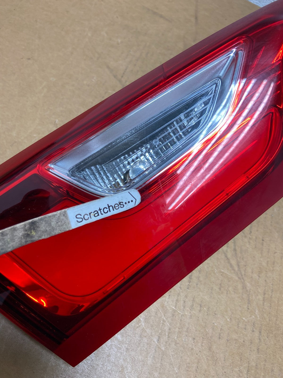 2016 - 2019 Chevrolet Malibu Left Driver LH Inner Tail Light ad8998 DG3