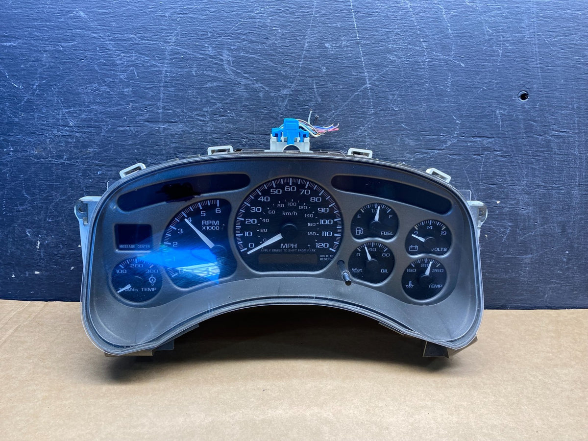 2000 to 2002 GMC Yukon Denali Cluster Gauge Speedometer ah7087 DG0