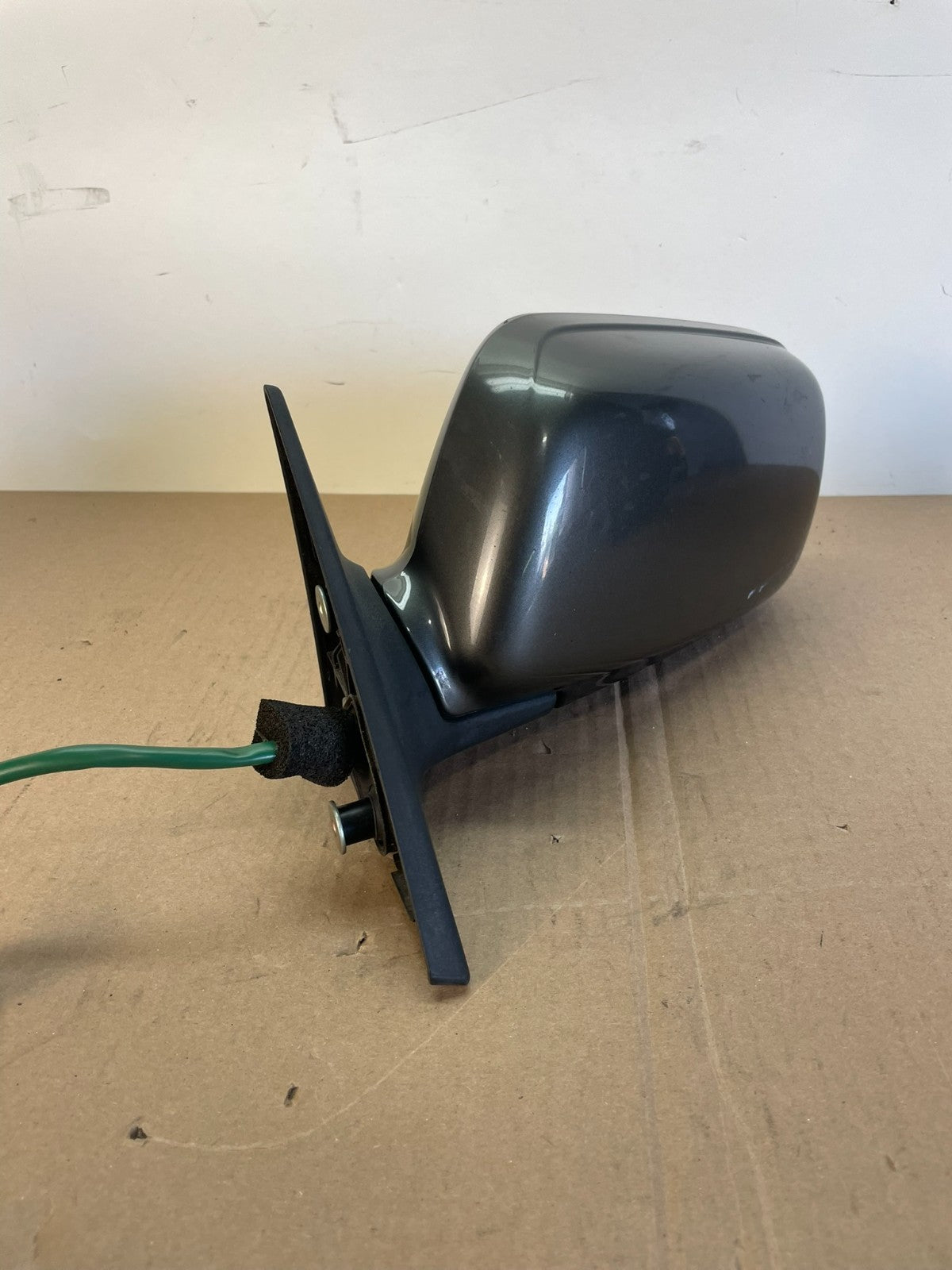 2003 to 2005 Subaru Forester Left LH Side View Power Door Mirror AG2620 MS1