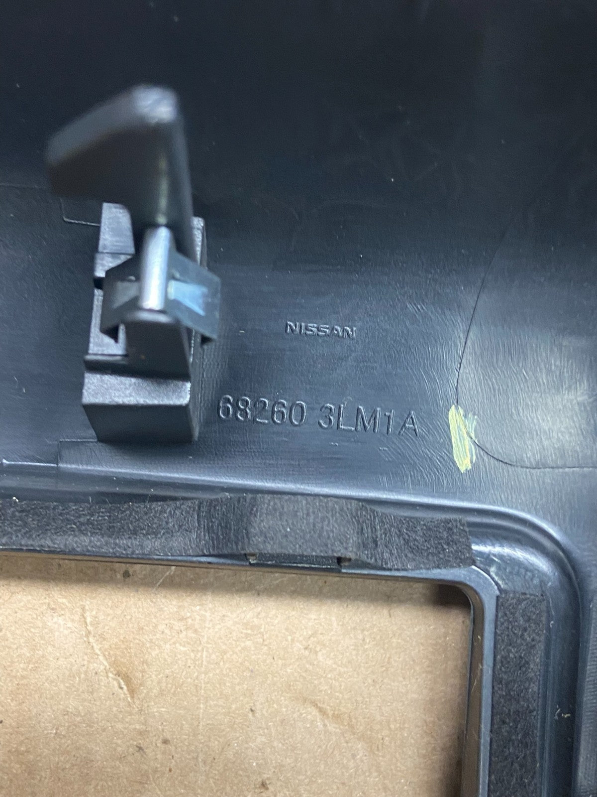 2013-2021 Nissan NV200 Center Console Radio Climate Control Air Vent AE3962 DG6