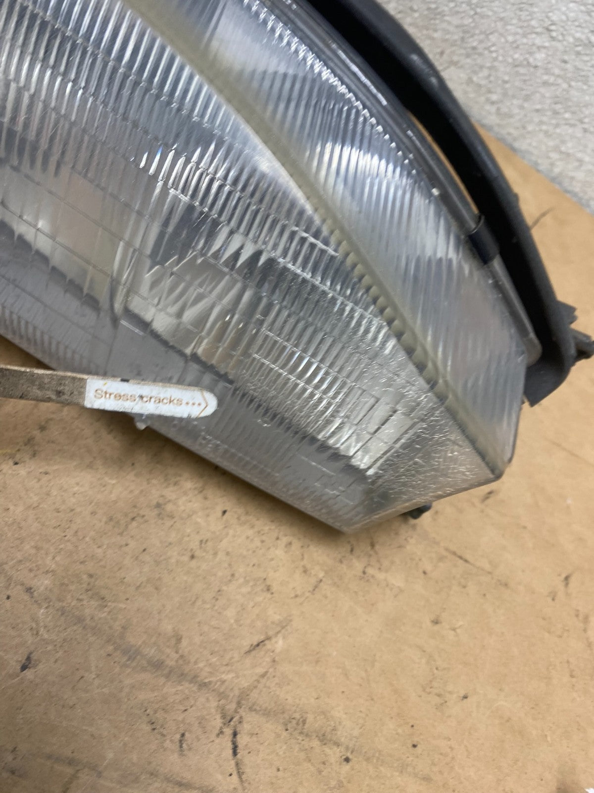 1992 1993 1994 Toyota Camry Right Passenger RH Halogen Headlights X4665 DW4