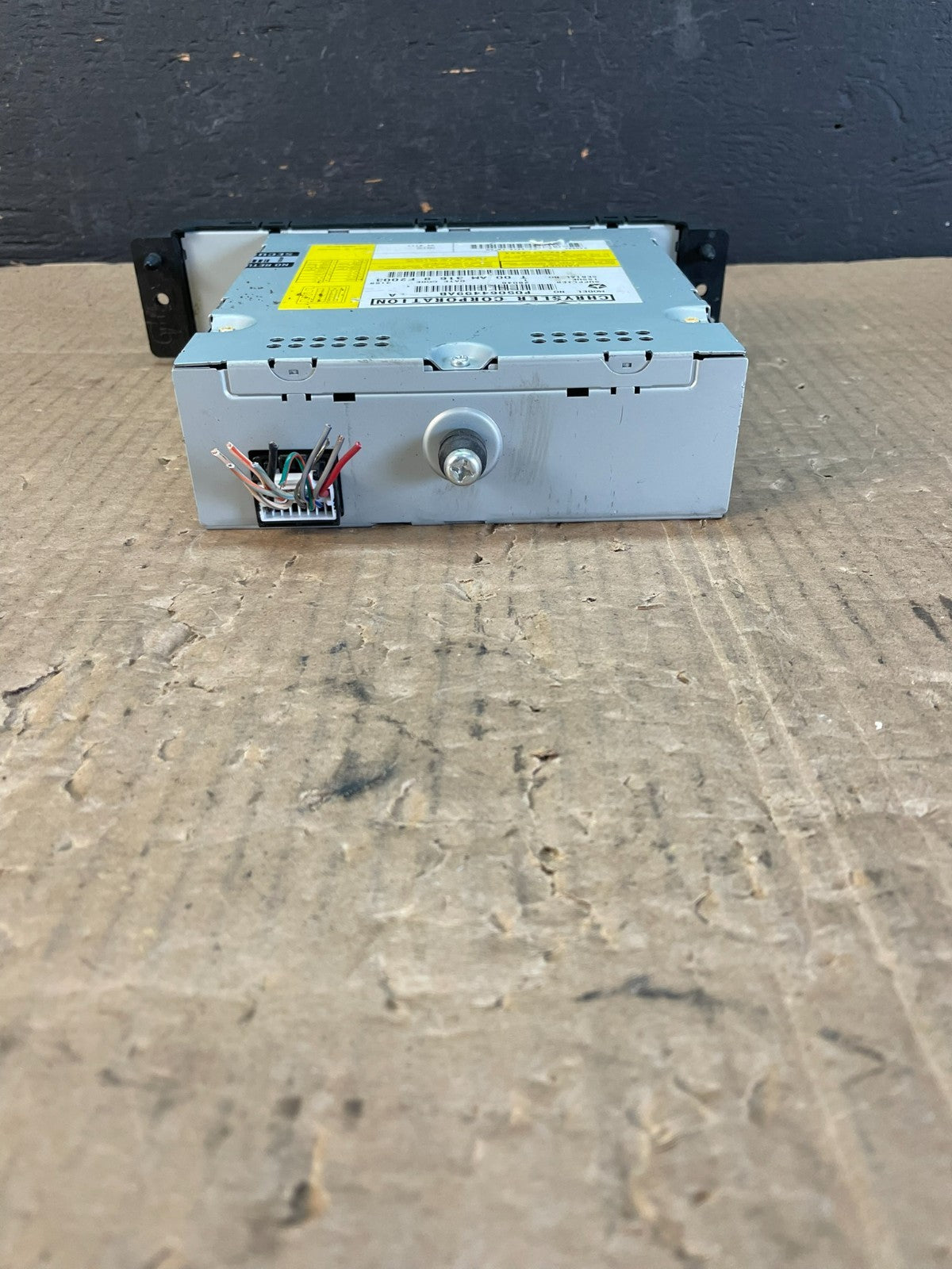 2009 2010 2011 Volkswagen Routan Video DVD Player AC4927 DG3
