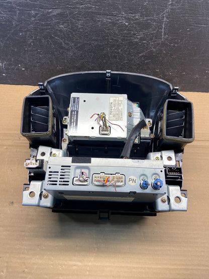 2001 to 2003 Lexus Rx300 Radio Receiver Head Unit + Bezel Surround ae4581 DG5