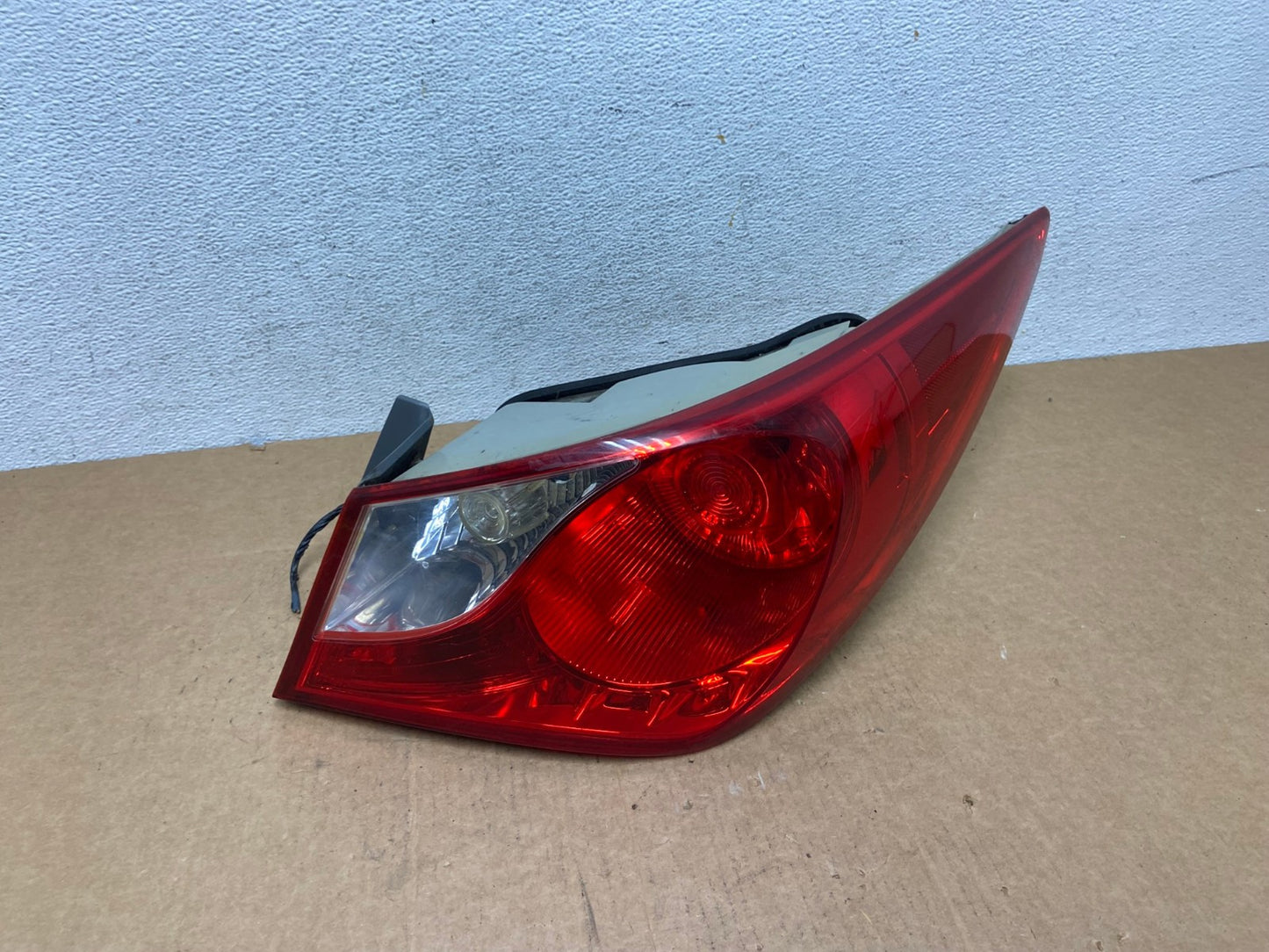 2011 2012 2013 Hyundai Sonata Right Passenger RH Tail Light AD5501 LK0