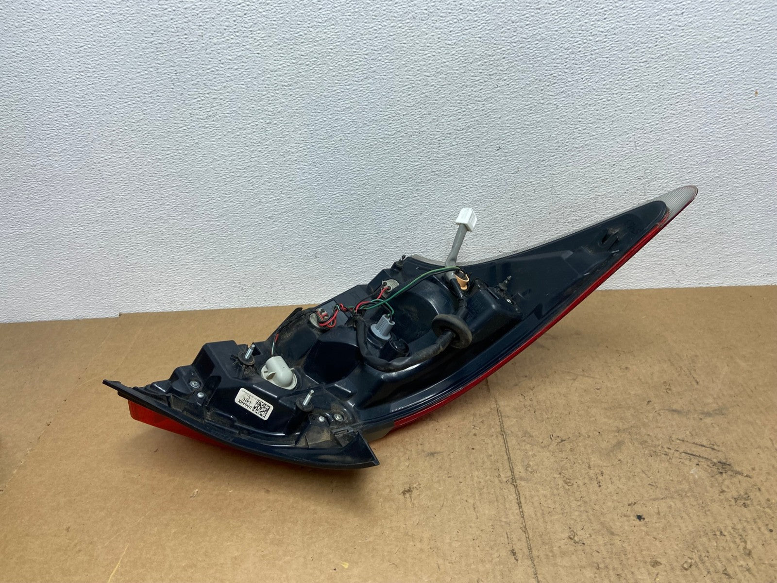 2009 2010 2011 Nissan Maxima Right Passenger RH Side Tail light OEM AC3609 LK5