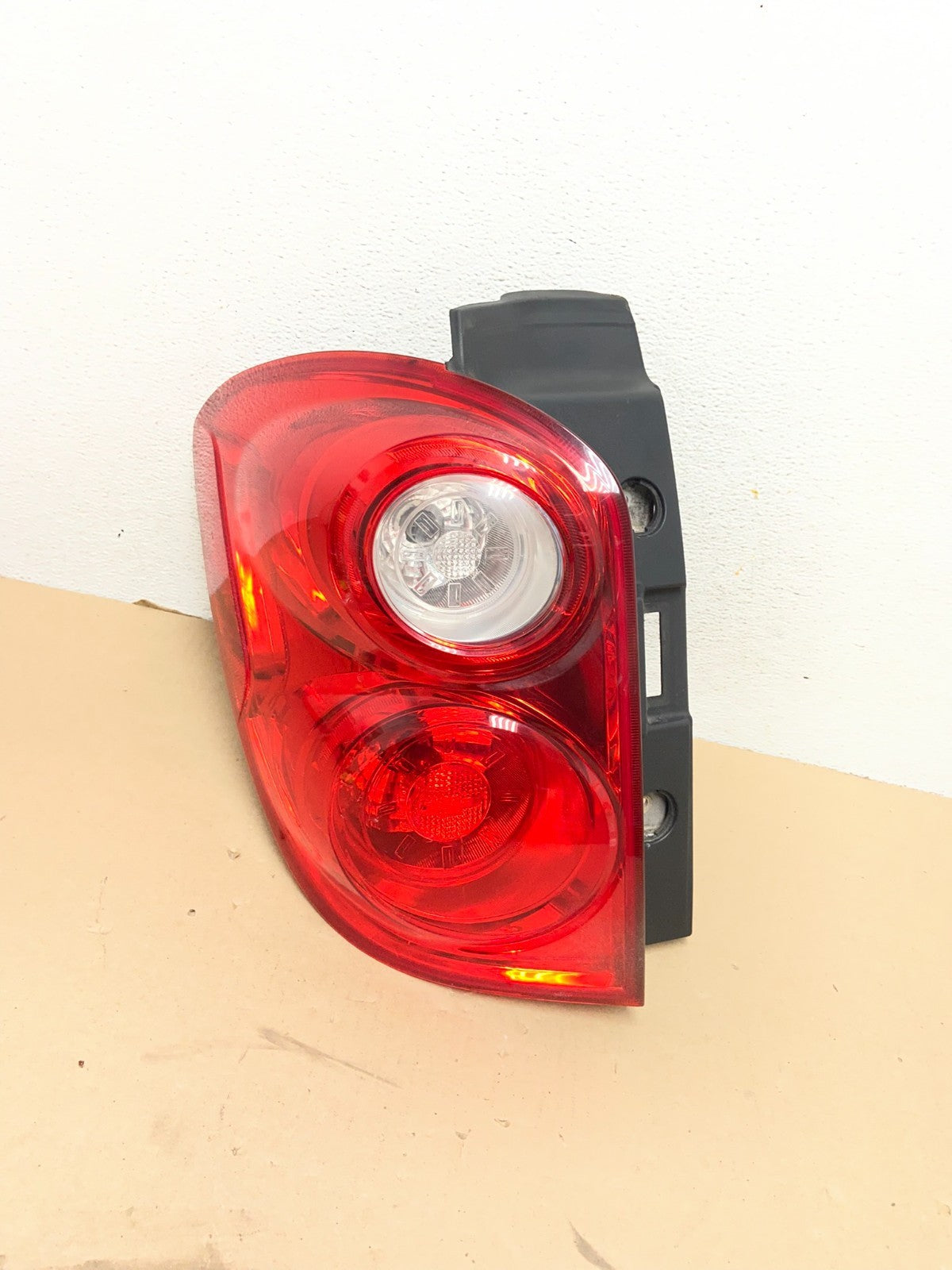 2010 to 2015 Chevrolet Equinox Left Driver Lh Side Tail Light AG3347 LK0