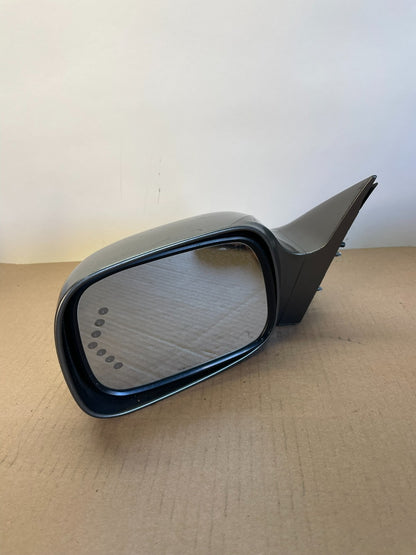 2005-2010 Toyota Avalon Left Driver LH View Turn Signal Door Mirror ah0426 DG2