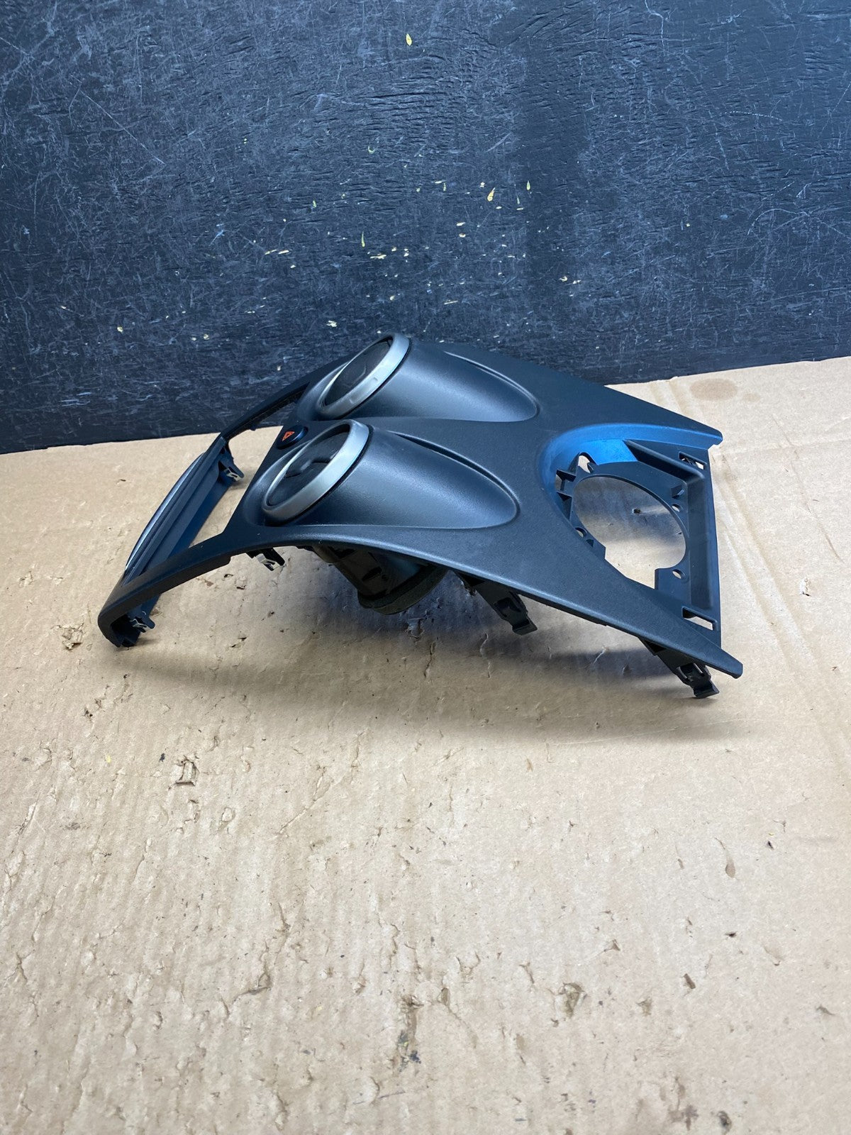 2011 2012 2013 Nissan Rogue Dash Upper Center Radio Bezel Trim AJ1643 DG2
