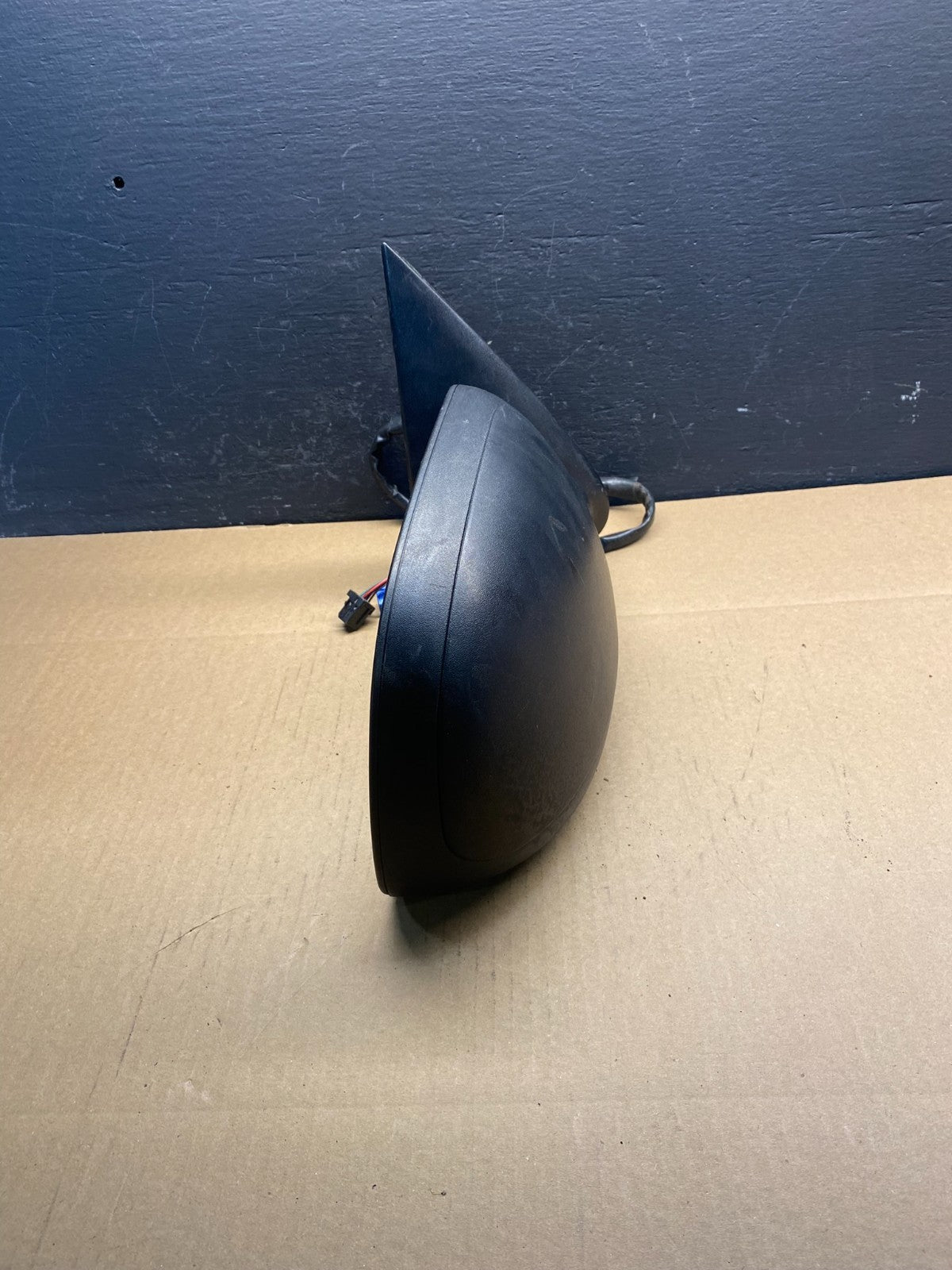 2003-2006 Chevrolet Tahoe Suburban Right Passenger Turn Door Mirror AC2437 MS10