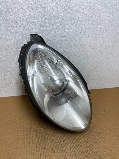 Halogen 2006 2010 Mercedes W251 R-Class Right Passenger Headlight AE1379 DW2