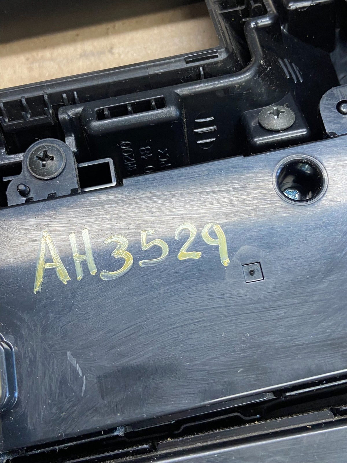 2009 to 2014 Hyundai Genesis A/C Heater Temperature Climate Control AH3529 DG6