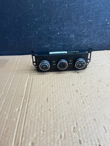 2007 - 2009 Chevrolet Silverado Gmc Sierra A/C Heater Climate Control af6259 DG0