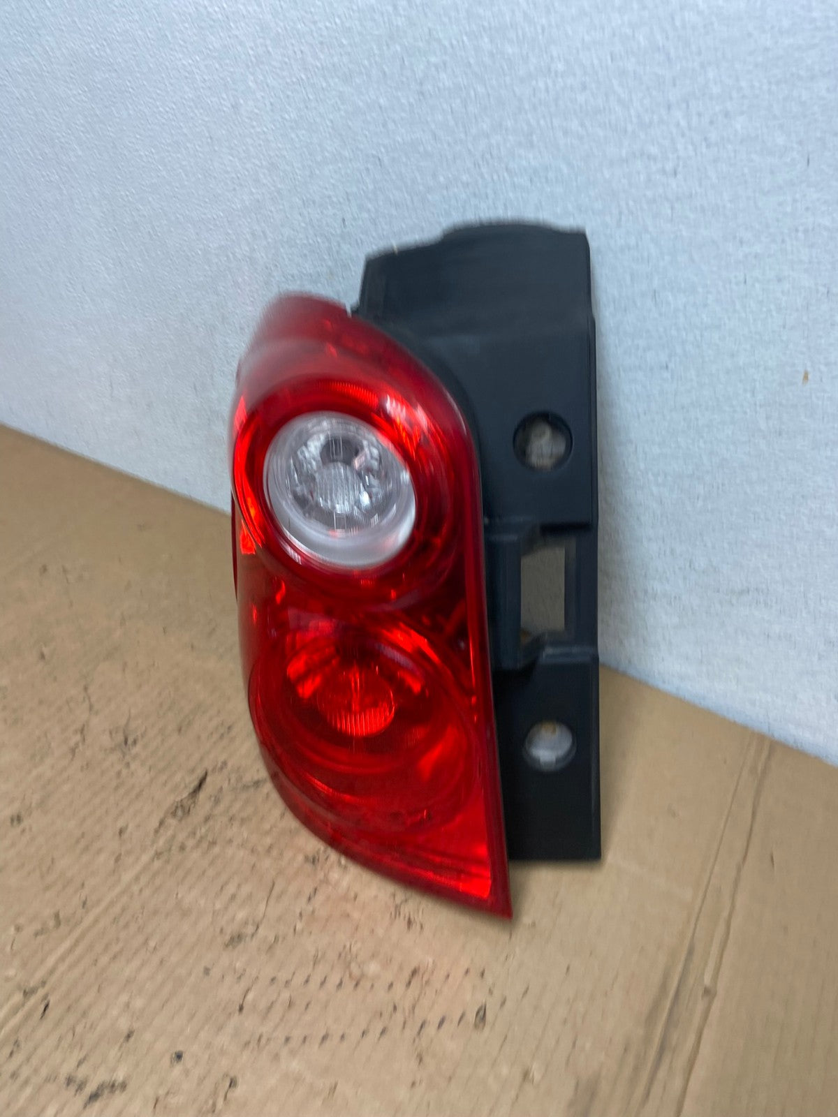 2010 to 2015 Chevrolet Equinox Left Driver Lh Side Tail Light AD1111 LK1