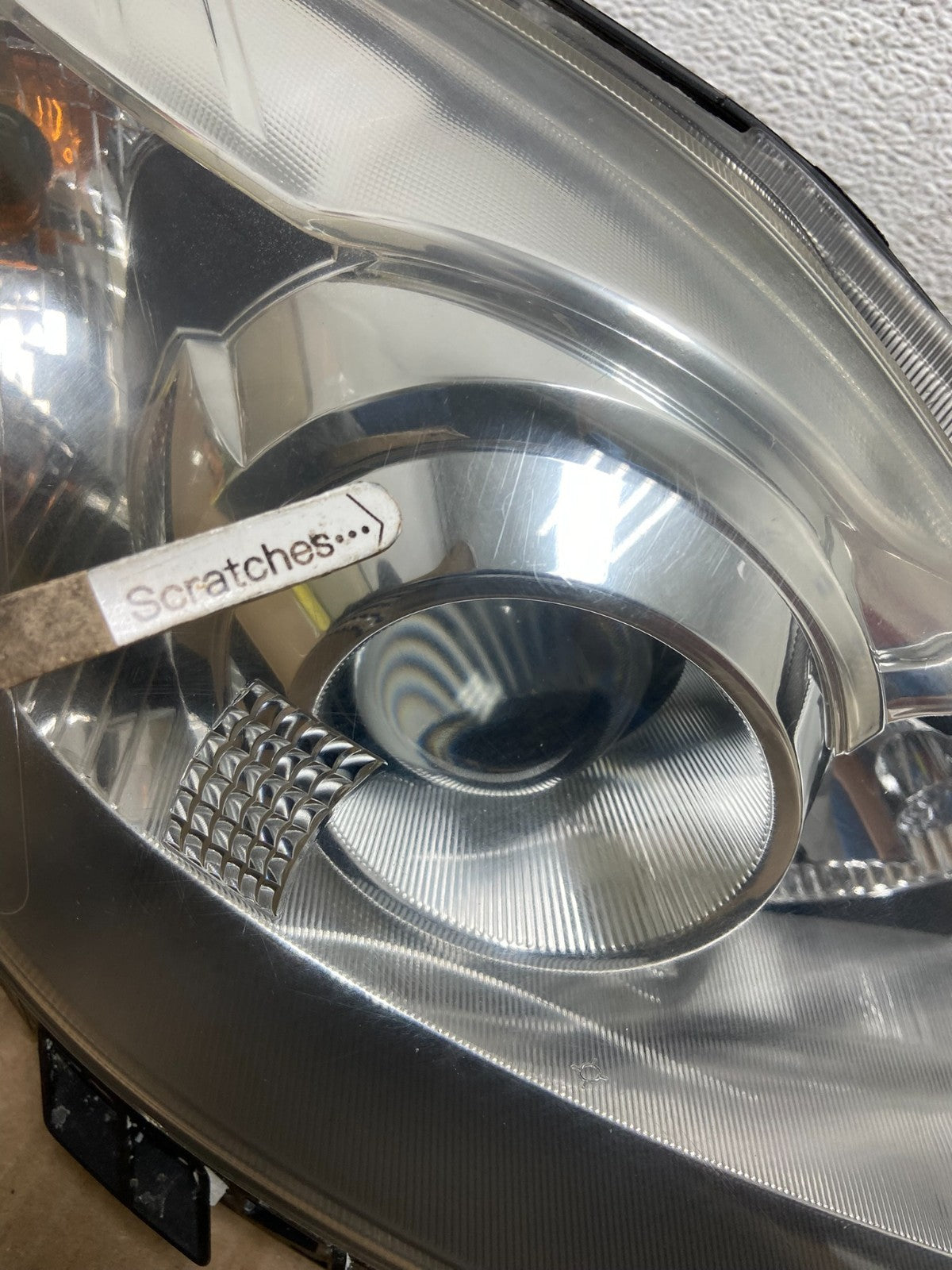 2008 2009 2010 Mazda 5 Right Passenger RH Black Xenon Headlight AE8932 DW3
