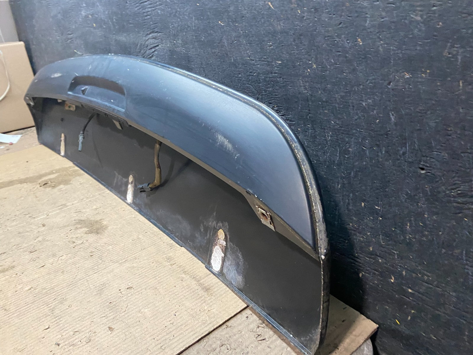 2006 - 2009 Land Range Rover Sport Rear Trunk Light Lift Gate Spoiler x3260 DG11
