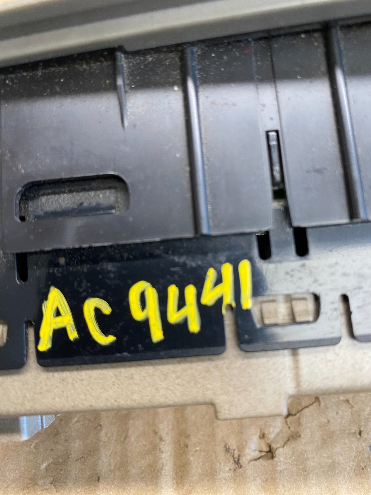 2003-2006 Chevrolet Silverado Driver Side Master Window Switch ac9441 DG5