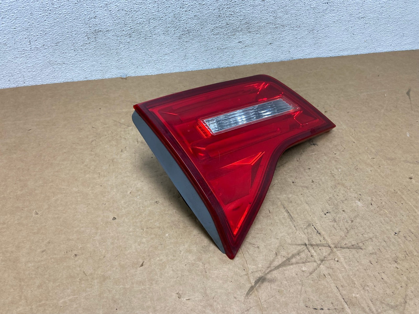 2007 2008 2009 Acura Mdx Left Driver Lh Side Inner Tail Light AD6271 LK2